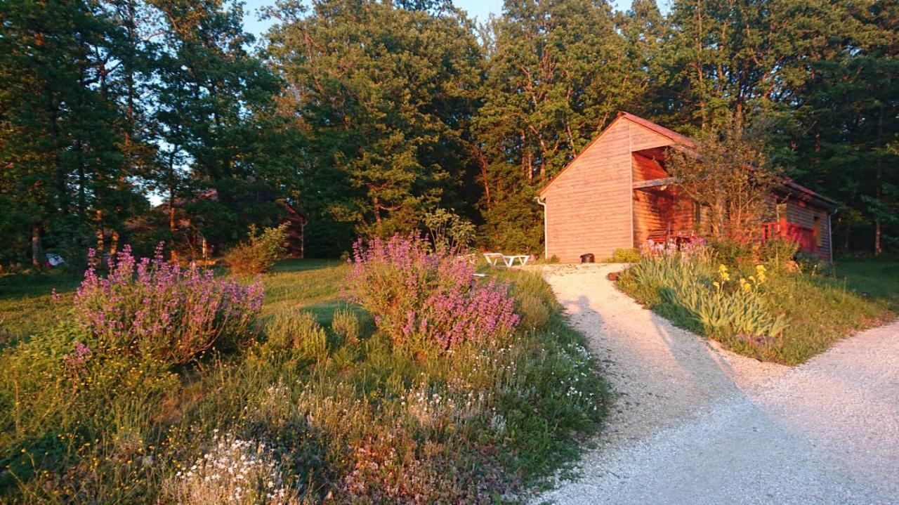 Le Village Enchanteur La Chapelle-Aubareil Екстериор снимка