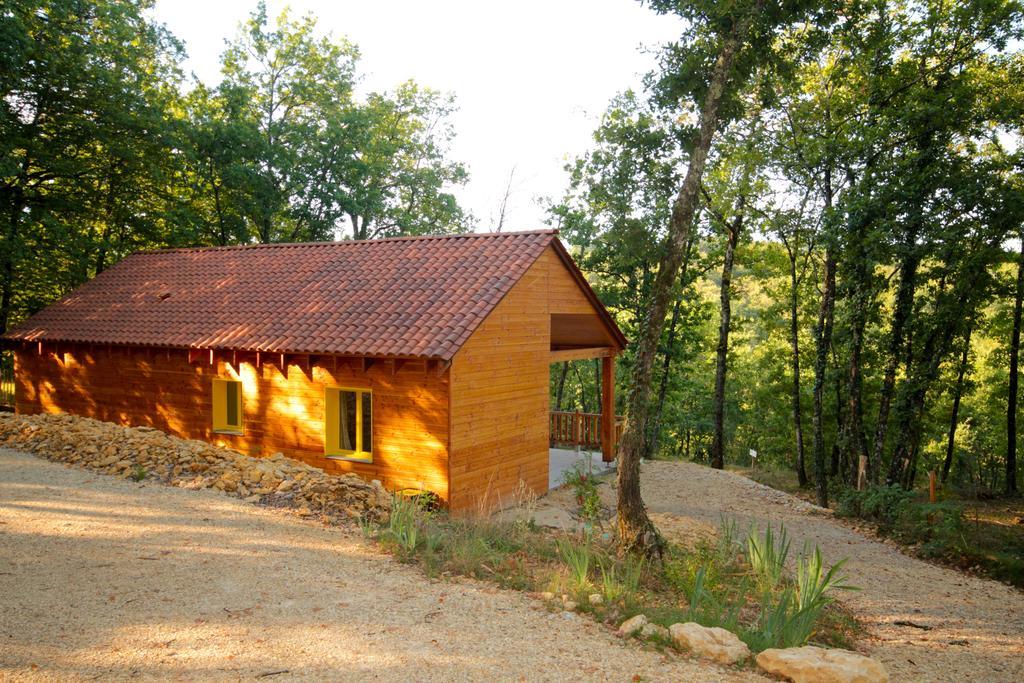 Le Village Enchanteur La Chapelle-Aubareil Екстериор снимка