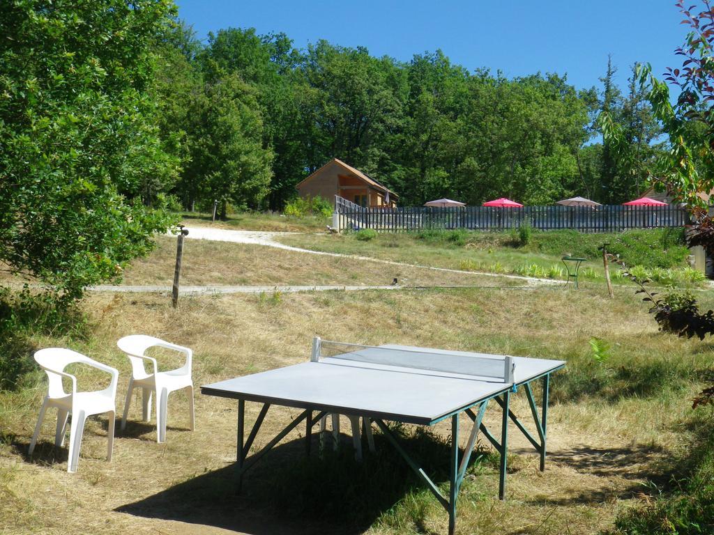 Le Village Enchanteur La Chapelle-Aubareil Екстериор снимка