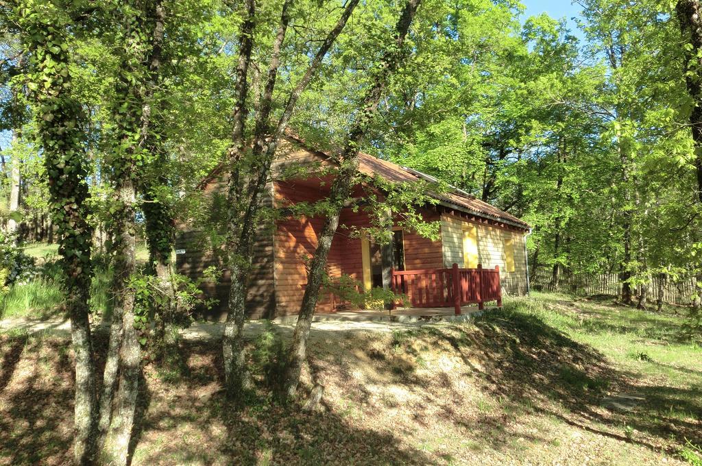 Le Village Enchanteur La Chapelle-Aubareil Екстериор снимка