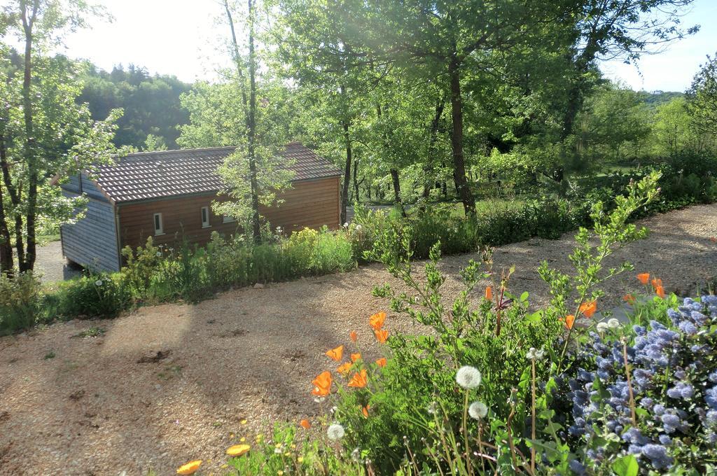 Le Village Enchanteur La Chapelle-Aubareil Екстериор снимка